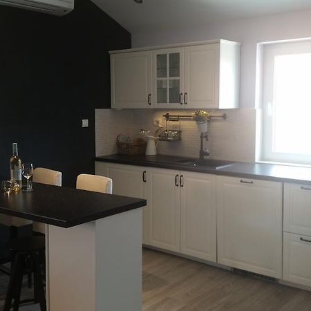 Apartment Diminic Melin 茨雷斯 外观 照片